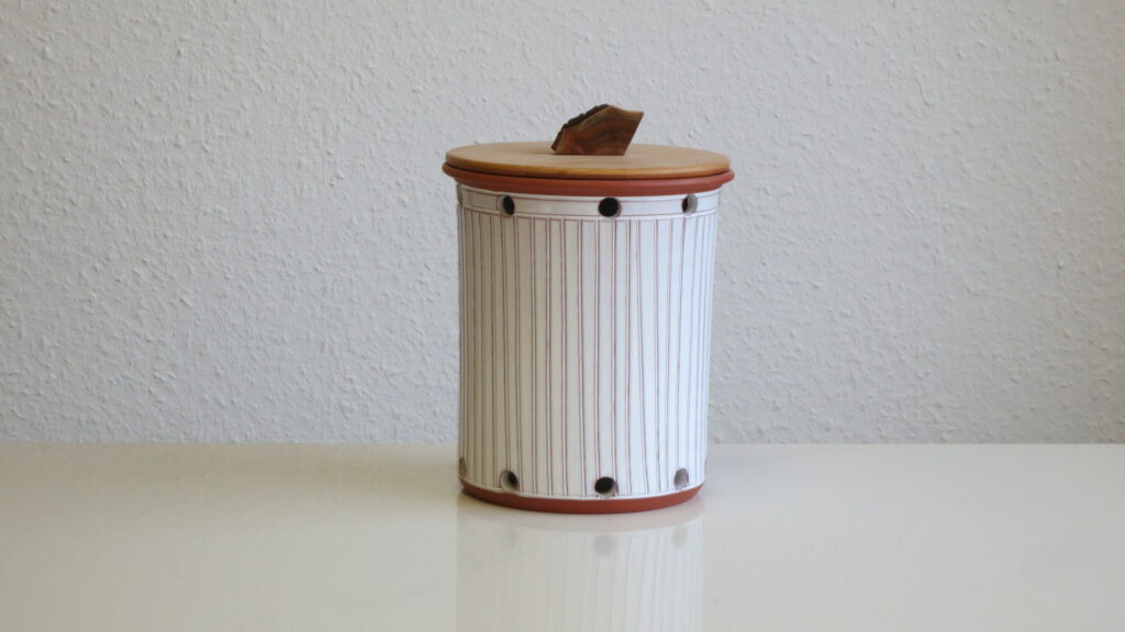 Nr. 13: Zwiebeltopf, 15cm, 58,- €